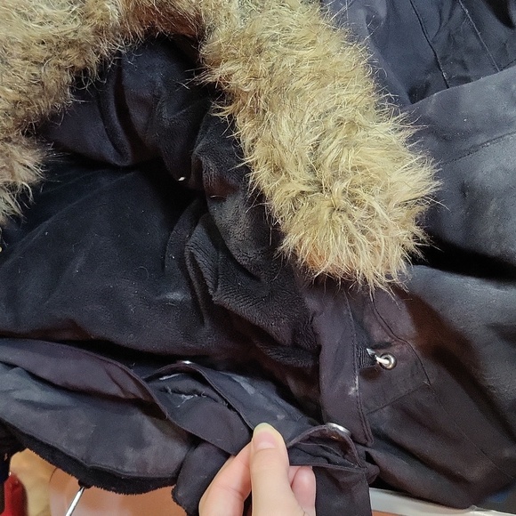 Winter coat - Picture 5 of 7